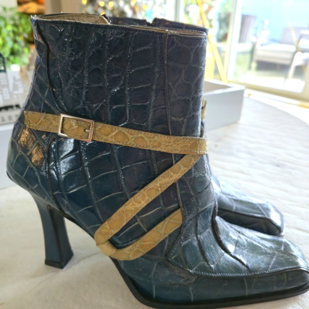 Genuine Alligator ankle boots size 8.5